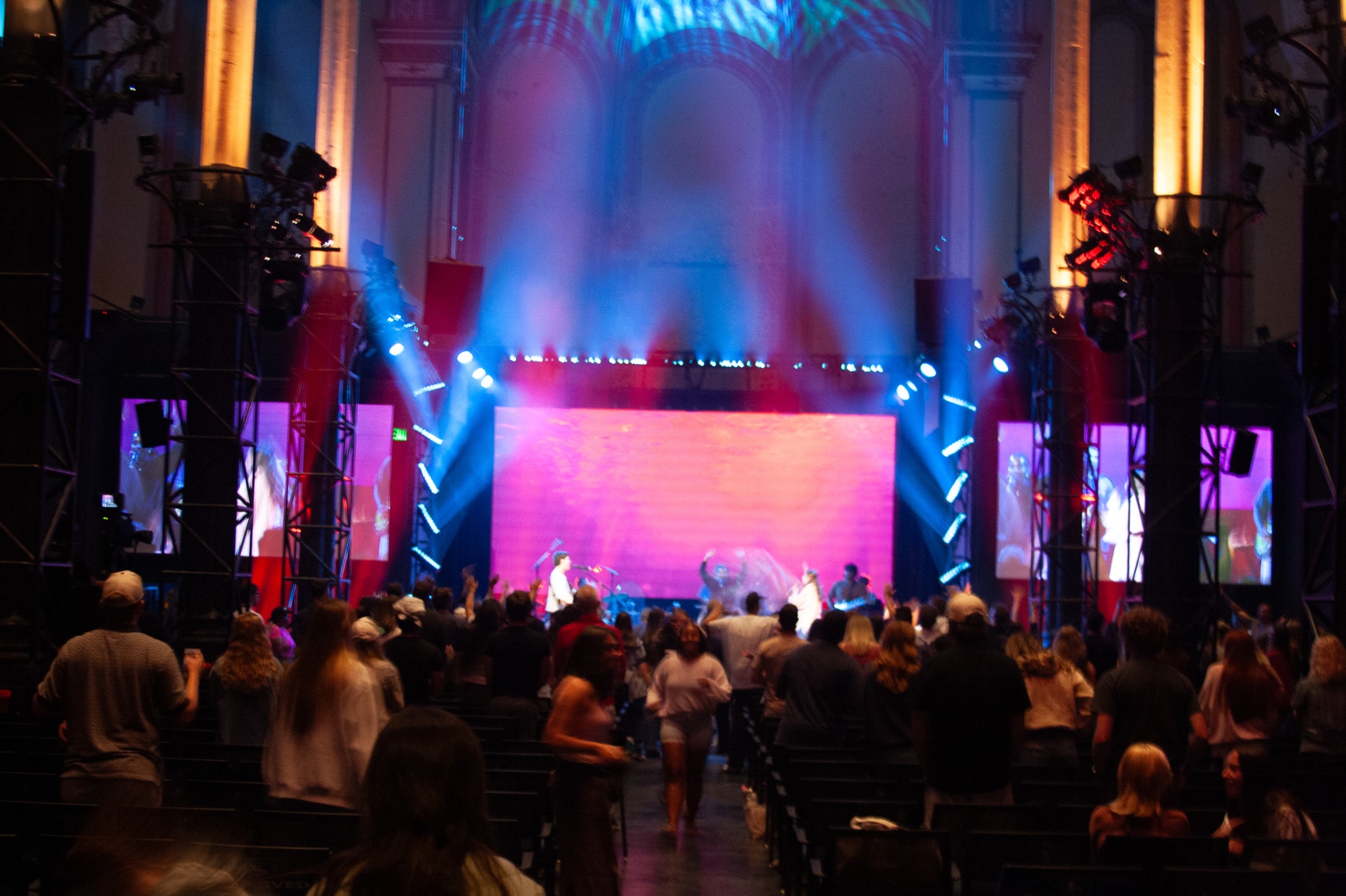 Cincinnati believers worshipping together